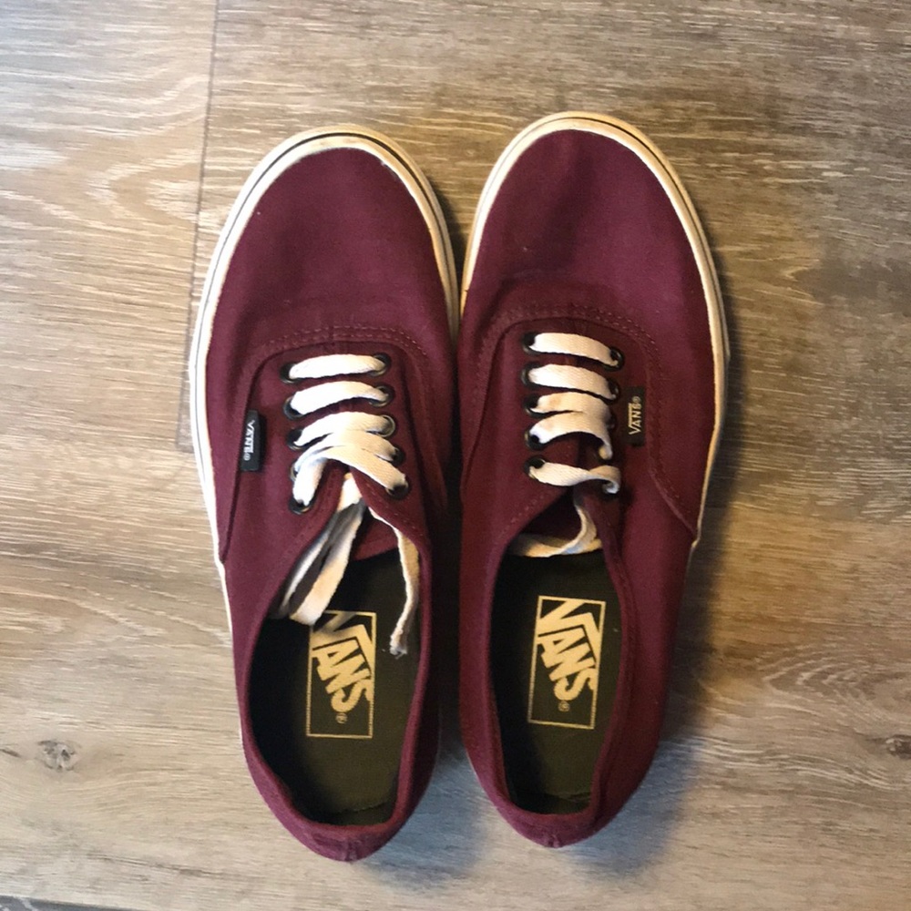 GUC maroon Vans